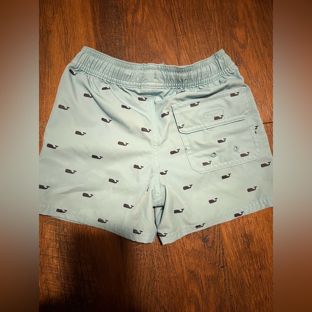 Vineyard Vines Whale Print Rash Guard & Swim Trunks Set Size 4T - Picture 3 of 5